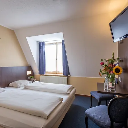 Schaepkens St Fijt Otel 4*