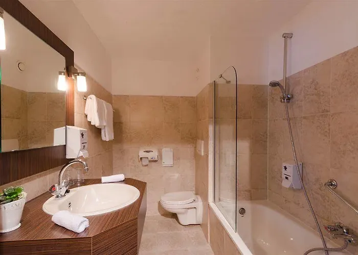 Schaepkens Van St Fijt 4*