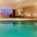 格林莱恩酒店 酒店