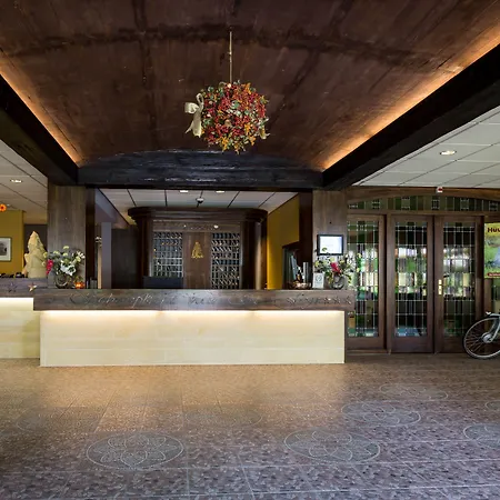 格林莱恩酒店 酒店 法尔肯堡